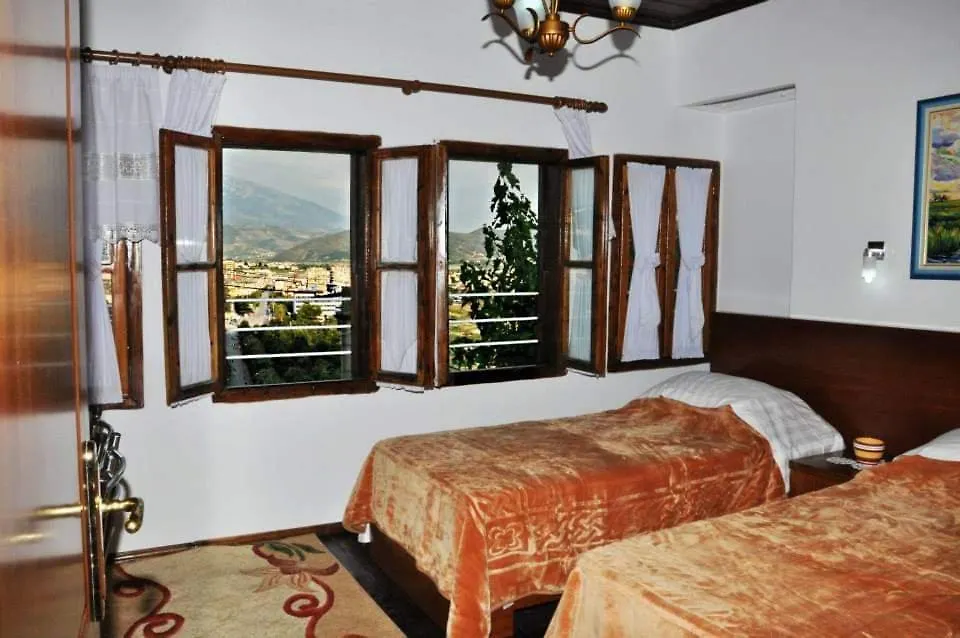 Hava Baci Apartment Berat 0*,  Albania
