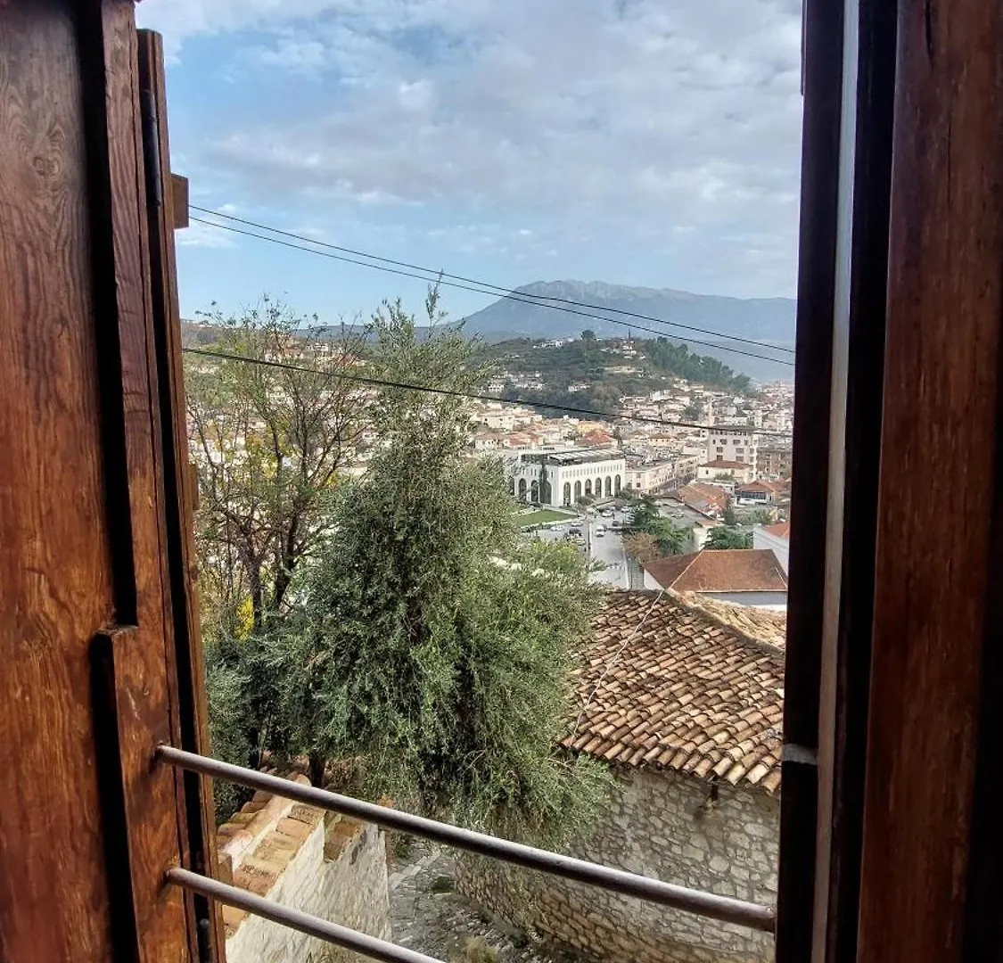 Hava Baci Apartment Berat 0*,